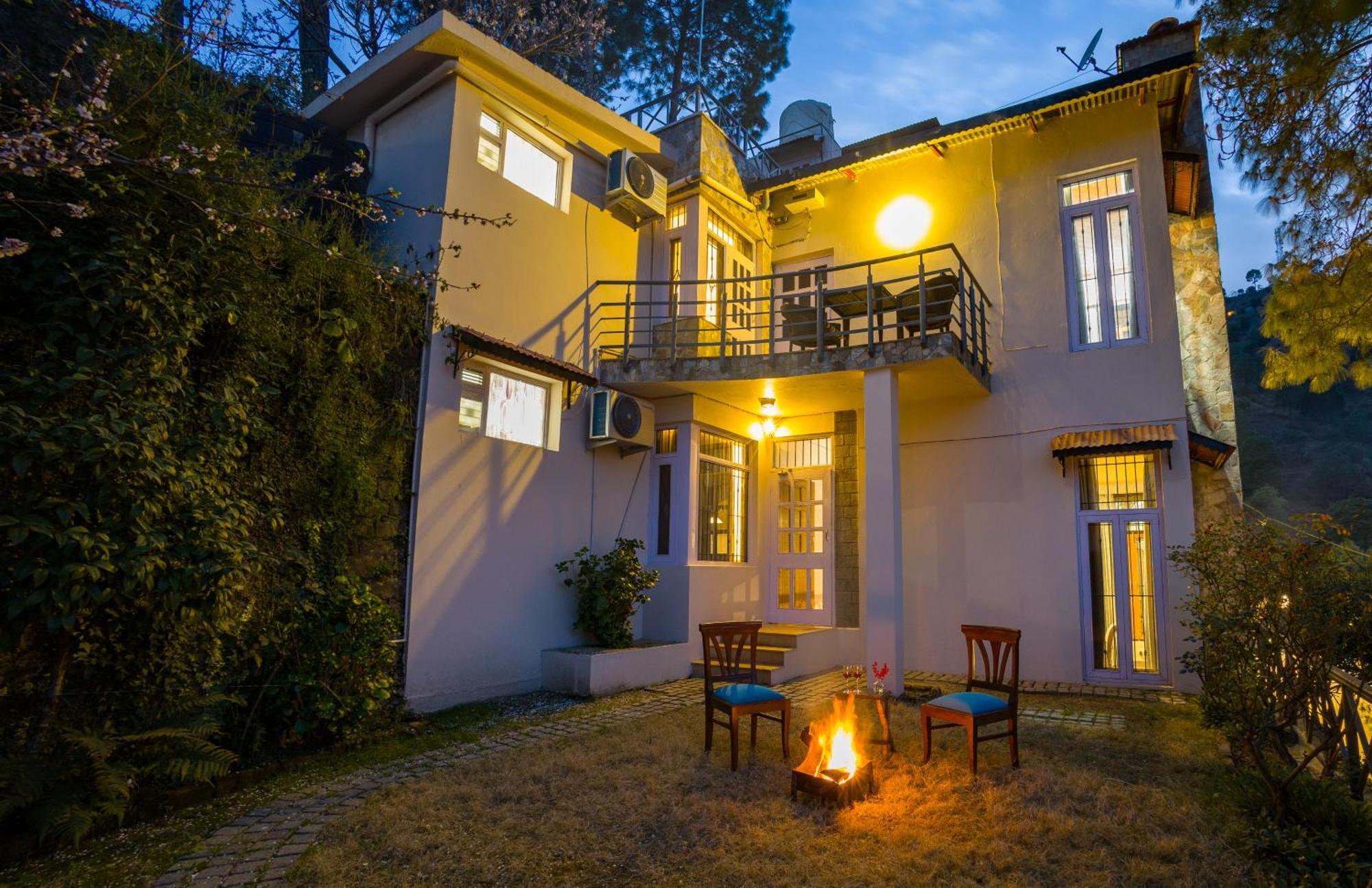 Alaya Stays Mehar Villa - 3 Bhk With Garden & Scenic Views Kasauli Eksteriør billede