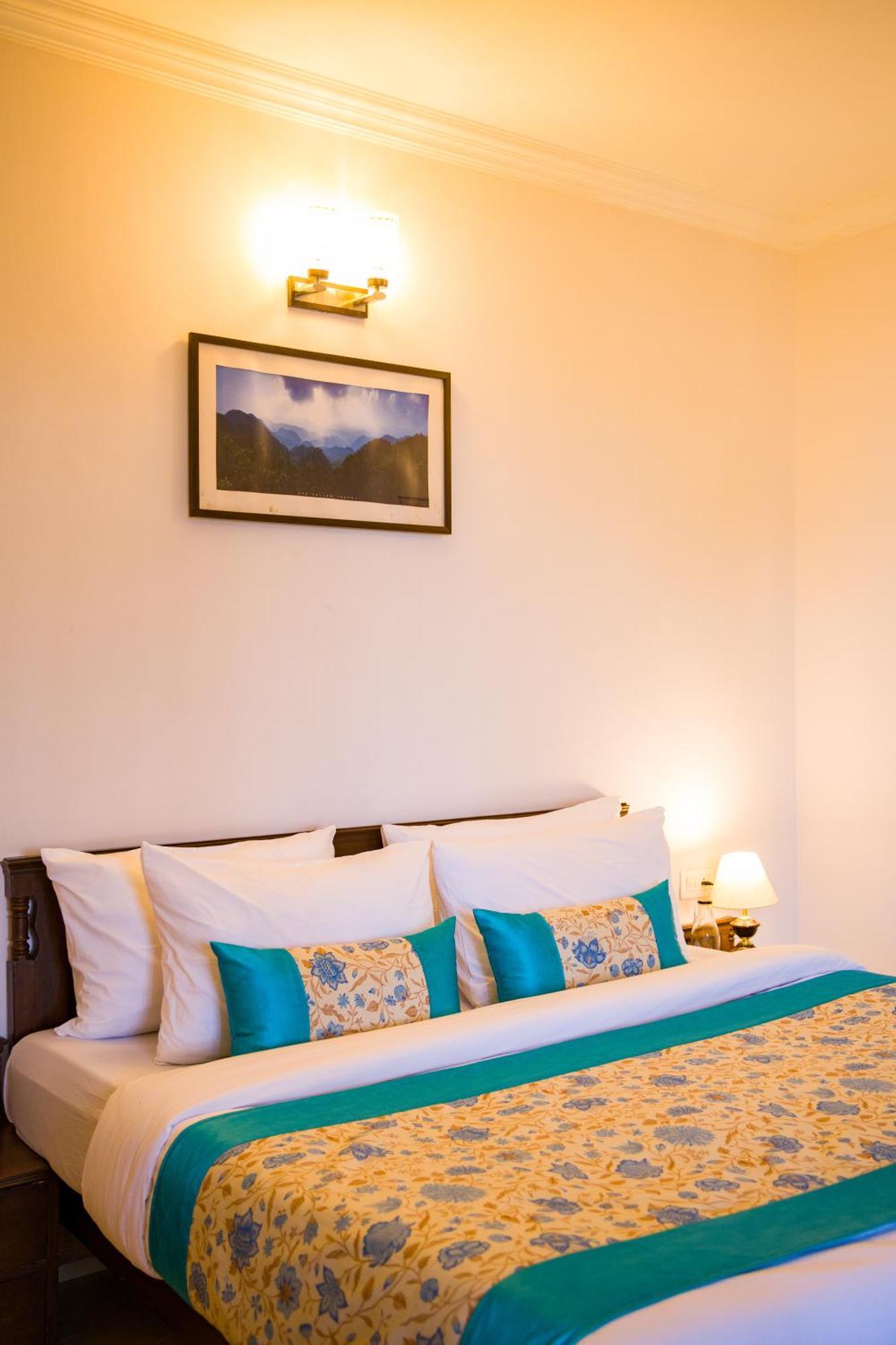 Alaya Stays Mehar Villa - 3 Bhk With Garden & Scenic Views Kasauli Eksteriør billede