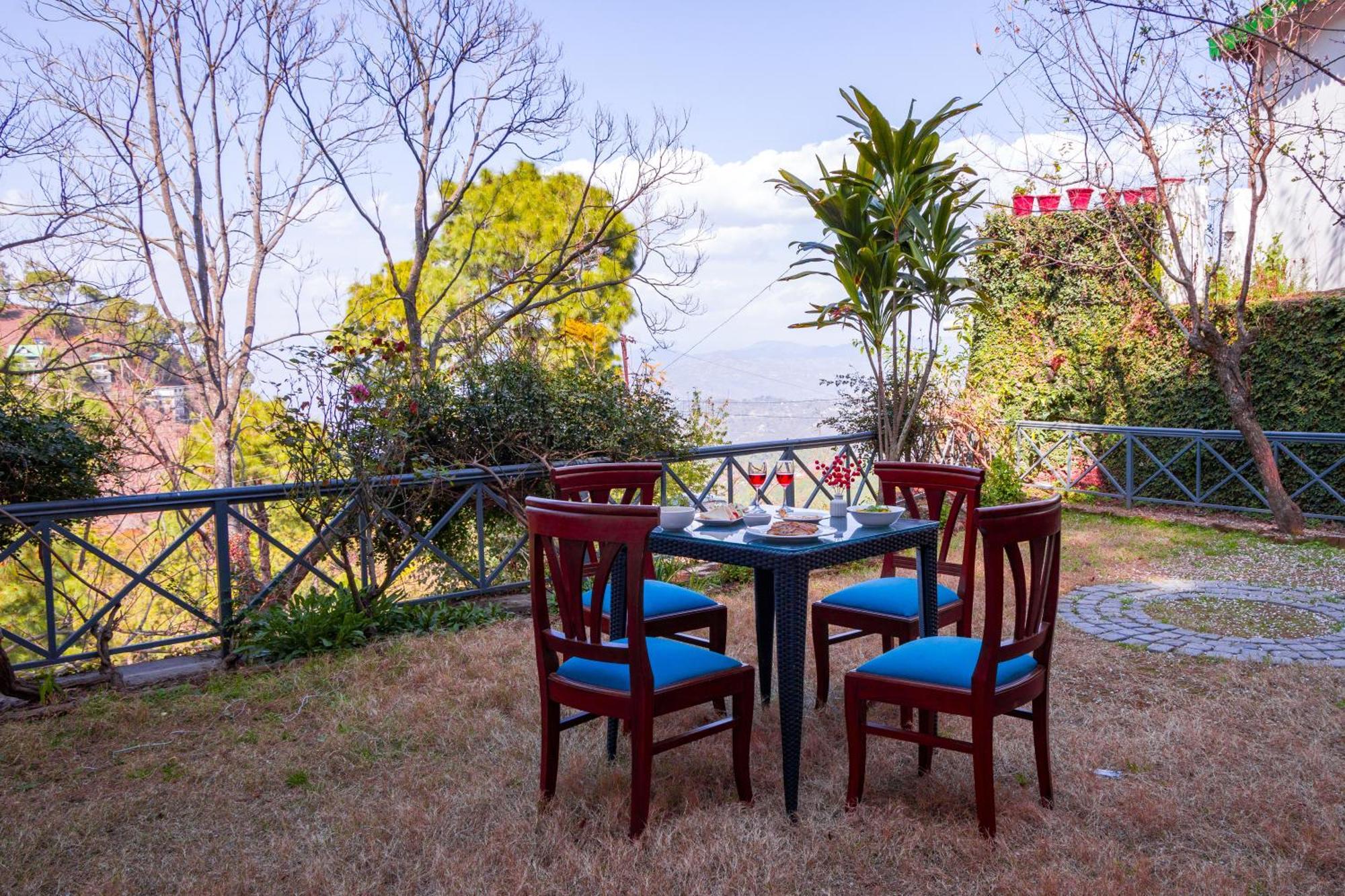 Alaya Stays Mehar Villa - 3 Bhk With Garden & Scenic Views Kasauli Eksteriør billede