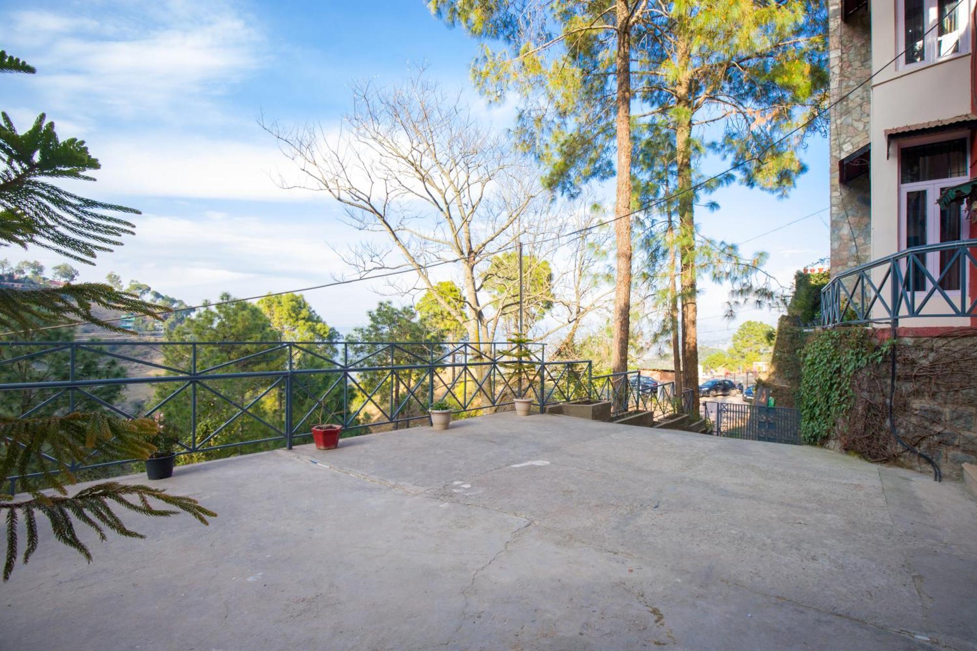 Alaya Stays Mehar Villa - 3 Bhk With Garden & Scenic Views Kasauli Eksteriør billede